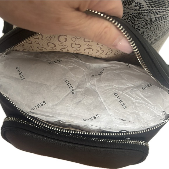 GUESS Black Belt Bag with Iconic Branding - Picture 6 of 7